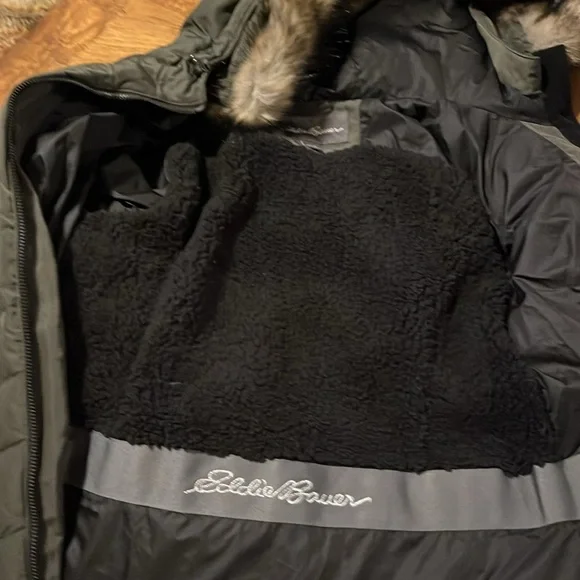 NWT size small Eddie Bauer Sun Valley Arctic Down Parka - Picture 9 of 10